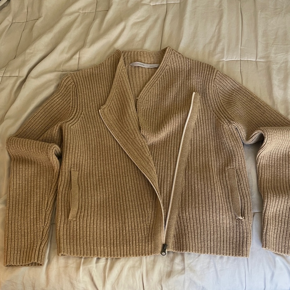 Athleta Beige Ribbed Knit Sweater
